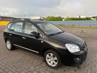 Gebraucht Kia Carens EX 144 PS (105 kW) 2010 Schwarz Van / Kleinbus