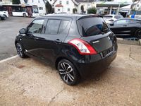 Gebraucht Suzuki Swift X-TRA 94 PS (69 kW) 2015 Schwarz Limousine
