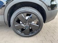 Gebraucht Volvo XC40 Plus 163 PS (119 kW) 2025 Onyx black SUV