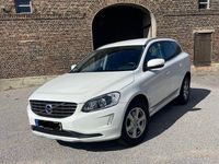 Gebraucht Volvo XC60 Summum 150 PS (110 kW) 2017 Weiß SUV