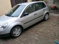 Gebraucht Ford Fiesta 60 PS (44 kW) 2002 Silber Kleinwagen