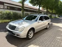 Second-hand Mercedes E220 150 CP (110 kW) 2005 Argintiu Break