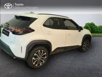 Neu Toyota Yaris Cross 131 PS (96 kW) 2025 Schwarz SUV