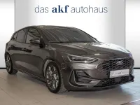Gebraucht Ford Focus ST 280 PS (205 kW) 2023 Magneticgrau (metallic) Limousine