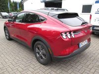 Gebraucht Ford Mustang Mach-E Standard Range 197 kW (269 PS) 2022 Lucidrot SUV