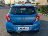 Używany Opel Karl 75 KM (55 kW) 2016 Niebieski Hatchback