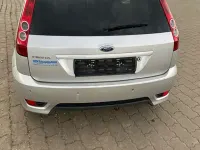 Gebraucht Ford Fiesta 80 PS (58 kW) 2008 Silber Kleinwagen