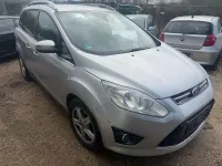 Gebraucht Ford Grand C-Max Titanium 116 PS (85 kW) 2014 Silber Van / Kleinbus