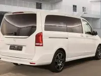 Gebraucht Mercedes V220 AMG line 163 PS (119 kW) 2022 Bergkristallweiß metallic Van / Kleinbus
