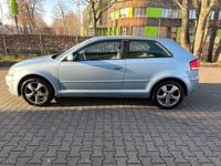 Gebraucht Audi A3 102 PS (75 kW) 2005 Blau Kleinwagen