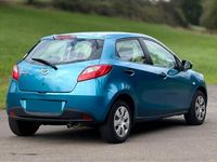 Gebraucht Mazda 2 Edition 84 PS (61 kW) 2012 Blau Limousine