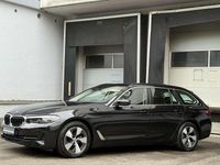 Gebraucht BMW 520 190 PS (139 kW) 2022 Black sapphire Kombi