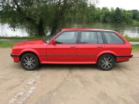 Gebraucht BMW 325 170 PS (125 kW) 1990 Rot Kombi