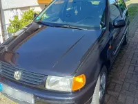 Second-hand VW Polo Comfortline 60 CP (44 kW) 1997 Berlinǎ