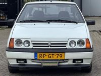 Second-hand Lada Samara 71 CP (52 kW) 1997 Alb Hatchback