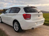 Gebraucht BMW 116 Efficient Dynamics 116 PS (85 kW) 2014 Weiß Kleinwagen