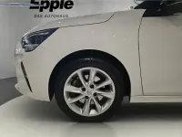 Gebraucht Opel Corsa Elegance 101 PS (74 kW) 2023 Weiss Kleinwagen