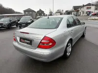 Second-hand Mercedes E200 163 CP (119 kW) 2005 Argintiu Berlinǎ