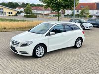 gebraucht Mercedes B180 *AUTOMATIK*KLIMA**62.000KM**NAVI*XENON*PDC*