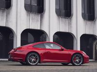 Gebraucht Porsche 911 Carrera 370 PS (272 kW) 2017 Rot Coupé