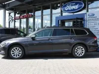 Gebraucht VW Passat Comfortline 150 PS (110 kW) 2017 Mangan grau Kombi