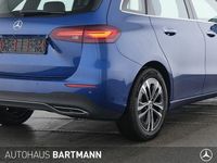 Usata Mercedes B220 190 CV (139 kW) 2024 Blu Monovolume