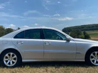Gebraucht Mercedes E320 Avantgarde 224 PS (164 kW) 2002 Silber Limousine
