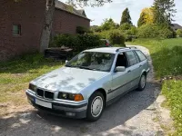 Gebraucht BMW 318 115 PS (84 kW) 1995 Silber Kombi