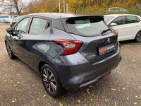 Gebraucht Nissan Micra Acenta 71 PS (52 kW) 2017 Grau Limousine