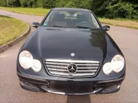 Gebraucht Mercedes C160 136 PS (100 kW) 2006 Schwarz Coupé