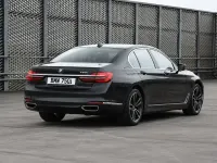 Gebraucht BMW 750 449 PS (330 kW) 2016 Schwarz Limousine