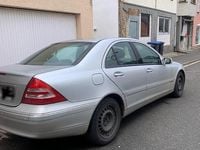 Gebraucht Mercedes C320 218 PS (160 kW) 2003 Silber Limousine