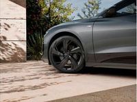Neu Audi A6 e-tron Performance 269 kW (367 PS) 2026 Grau (daytonagrau perleffekt) Kombi