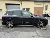 Gebraucht Porsche Cayenne GTS 441 PS (324 kW) 2016 Schwarz SUV