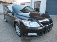 Gebraucht Skoda Octavia Ambiente 122 PS (89 kW) 2013 Schwarz Kombi