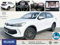 Gebraucht VW Tiguan Pro 150 PS (110 kW) 2024 Oryxweiß perlmutteffekt SUV