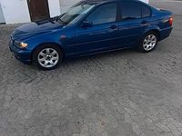Gebraucht BMW 318 136 PS (100 kW) 2002 Blau Limousine