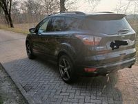 Gebraucht Ford Kuga ST-Line 150 PS (110 kW) 2017 Schwarz SUV