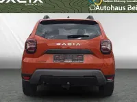 Gebraucht Dacia Duster Journey 116 PS (85 kW) 2023 Orange SUV
