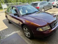 Gebraucht Audi A4 101 PS (74 kW) 1996 Rot Limousine