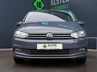 Gebraucht VW Touran Comfortline 150 PS (110 kW) 2022 Delfingrau Van / Kleinbus