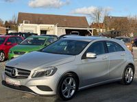 Gebraucht Mercedes A200 156 PS (114 kW) 2015 Silber Limousine