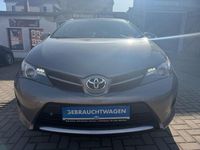 Gebraucht Toyota Auris Cool 99 PS (72 kW) 2014 Grau Limousine