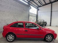 Gebraucht Opel Astra 101 PS (74 kW) 2001 Rot Limousine