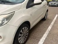 Gebraucht Ford Ka 69 PS (50 kW) 2010 Weiß Kleinwagen