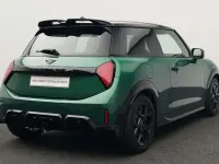 Gebraucht Mini John Cooper Works 231 PS (169 kW) 2025 Grün Kleinwagen
