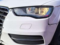 Gebraucht Audi A3 Attraction 110 PS (80 kW) 2015 Ibisweiß Kleinwagen