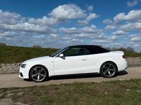 Gebraucht Audi Cabriolet 218 PS (160 kW) 2016 Weiß Cabrio