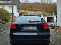 gebraucht Audi A3 8P Attraction 102 PS Benzin