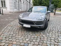 Gebraucht Porsche Cayenne 239 PS (175 kW) 2011 Grau SUV